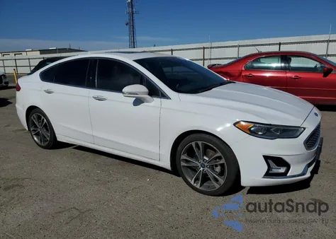 2019 Ford Fusion Titanium из США, поврежденный, VIN 3FA6P0D99KR184586
